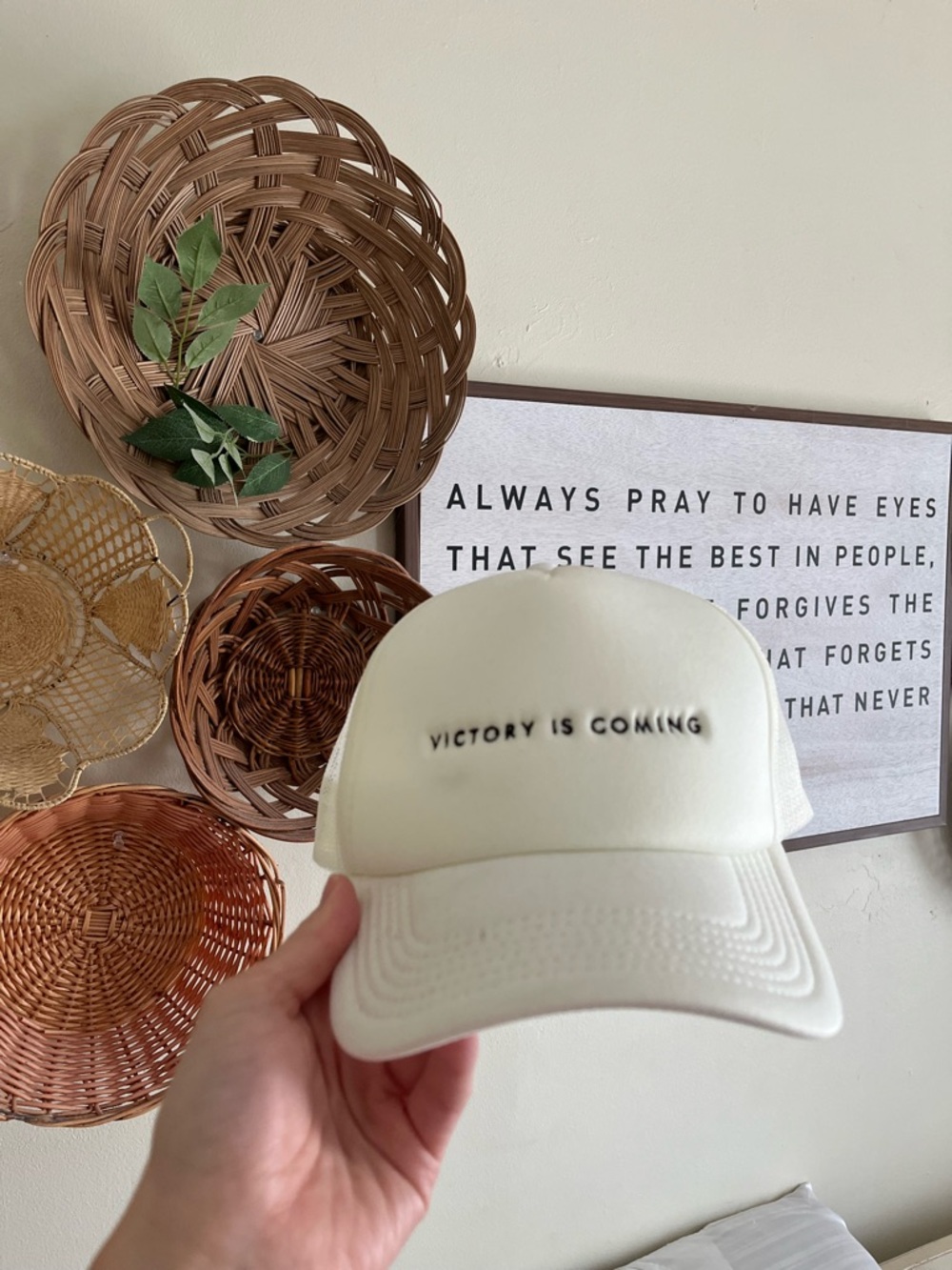 White 'Victory Is Coming' Baseball Cap